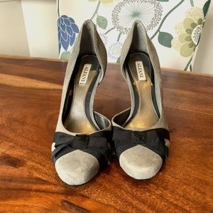 Alfani grey suede heel, size 7